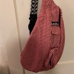 Kavu crossbody bag